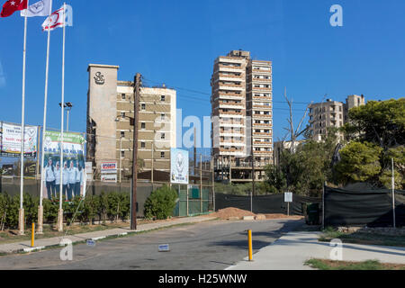 Verlassene Bauruinen in der unbewohnten Geist Stadt Famagusta Stockfoto