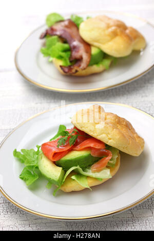 Cloud-Brot ist kein Carb Brot. Es machte mit Eiern, Frischkäse, Weinstein. Stockfoto
