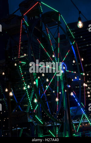 New York, NY - 9. September 2016: Ein Blick auf das Riesenrad auf der Tommy Hilfiger Herbst 2016-Modenschau - Teil2 Stockfoto