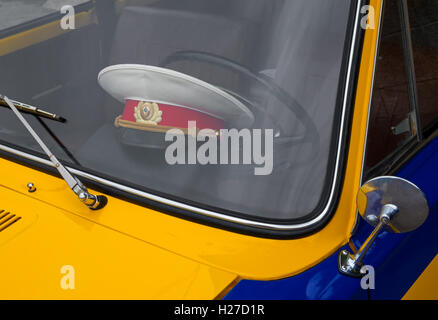 Retro-Auto Verkehr Polizeistaat der Sowjetunion 1980 Release Stockfoto