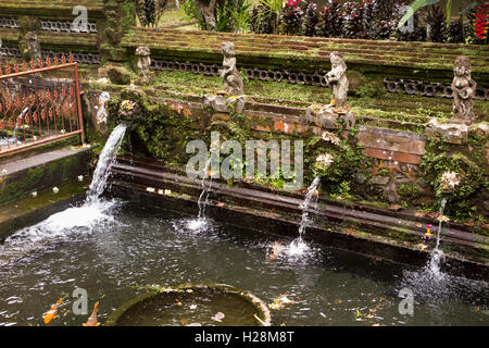 Indonesien, Bali, Sebatu, Pura Gunung Kawi Hindutempel, rituellen Bad Stockfoto