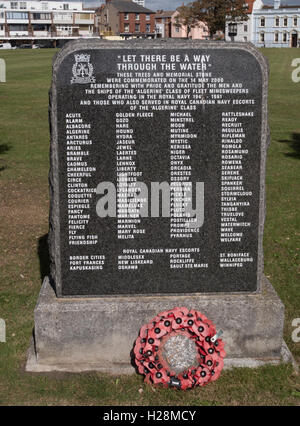 Denkmal für die Männer und Schiffe der Algerine Klasse der Flotte Minensuchboote, Governers Green, Old Portsmouth, Hampshire, UK Stockfoto