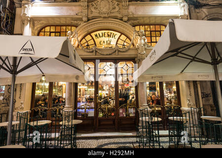 Majestic Café in der Nacht, Ende der Belle Époque, Porto, Portugal Stockfoto