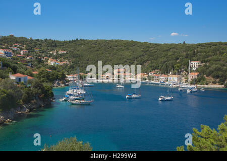 Blick auf Hafen Kioni Ithaka Insel Ionische Inseln Griechenland Stockfoto