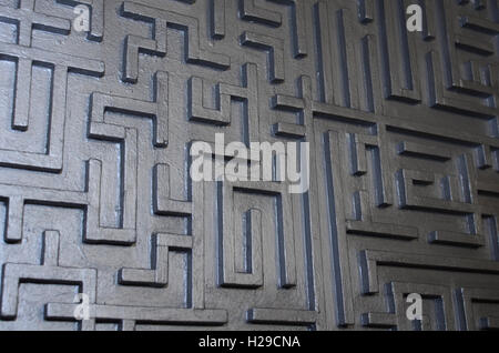 Bilder aufgenommen während des Baus der handgemachte hölzerne Labyrinthe und Irrgärten Dekorplatten und einige Mosaiken. Stockfoto