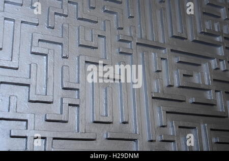 Bilder aufgenommen während des Baus der handgemachte hölzerne Labyrinthe und Irrgärten Dekorplatten und einige Mosaiken. Stockfoto