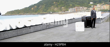 San Sebastian, Spanien. 23. Sep, 2016. Ken Watanabe während der "Ikari/Rage" Photocall auf der 64. internationalen Filmfestival von San Sebastián am 23. September 2016 in San Sebastian, Spanien. | Nutzung weltweit © Dpa/Alamy Live-Nachrichten Stockfoto