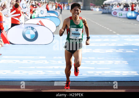 Berlin, Deutschland. 25. September 2016. Yuki Kawauchi (JPN) belegte den 13. in der 43. Berlin-Marathon in Berlin statt. Bildnachweis: Fernanda Paradiso/FotoArena/Alamy Live-Nachrichten Stockfoto