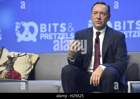 München, Deutschland. 25. September 2016. Kevin Spacey besucht Gründer-Festival "Bits und Brez ' n" 2016 im ICM International Congress Center am 25. September 2016 in München. | Verwendung Weltweit/Picture Alliance Credit: Dpa/Alamy Live-Nachrichten Stockfoto