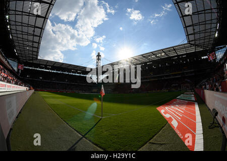 Rheinenergie Stadion Köln. 25. September 2016. Deutsche Fußball Bundesliga, Saison 2016/17, Spieltag 5 1.FC Kšln (Köln, Köln) vs. RB Leipzig---RheinEnergieStadion Credit: Kolvenbach/Alamy Live-Nachrichten Stockfoto
