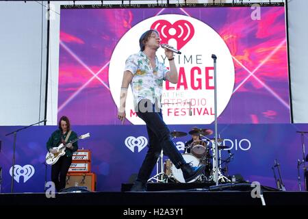 Der Elefant in die Teilnehmerliste für 2016 iHeartRadio Music Festival - Käfig SAß, T-Mobile Arena, Las Vegas, NV 24. September 2016. Foto von: James Atoa/Everett Collection Stockfoto