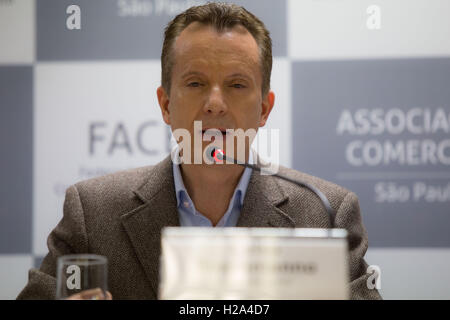 Sao Paulo, Brasilien. 26. September 2016. Brasilianische republikanische Partei Kandidat zum Bürgermeister von Sao Paulo, CELSO RUSSOMANNO während eines Vortrages bei der Trade Association von Sao Paulo, am heutigen Montag 26. © Paulo Lopes/ZUMA Draht/Alamy Live-Nachrichten Stockfoto