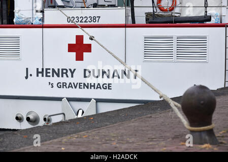Festgemachten Urlaub Schiff für Menschen mit Behinderungen, von den Niederlanden Red Cross Society. Stockfoto