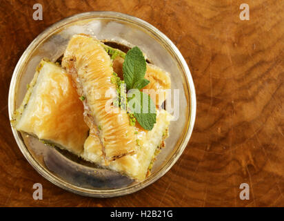 traditionelle türkische arabische Süßigkeiten baklava Stockfoto