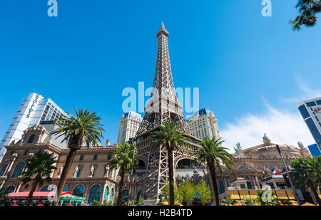 Replik der Eiffelturm, Paris Hotel, Las Vegas, Nevada, USA Stockfoto