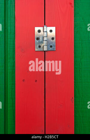 Ein helles Grün und Rot Weihnachten-Hütte. Stockfoto