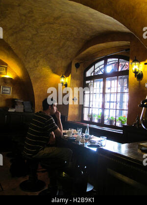 Restaurant in Prag. Tschechische Republik Stockfoto