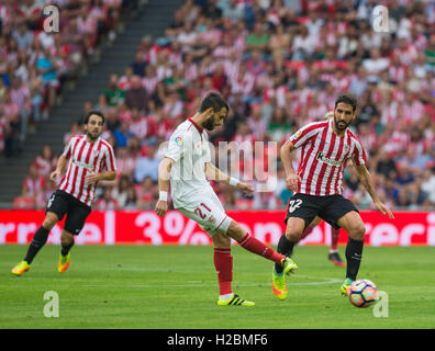 22 Raul Garcia, 21 N. Pareja. Match-Tag 6-Spiel der la Liga Santander 2016-2017 Saison zwischen Athletic Club Bilbao und Sevilla CF Stockfoto