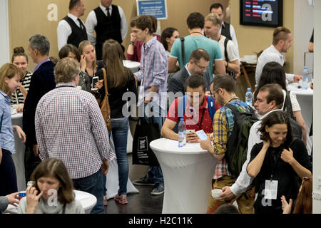 Menschen haben Kaffeepause Stockfoto
