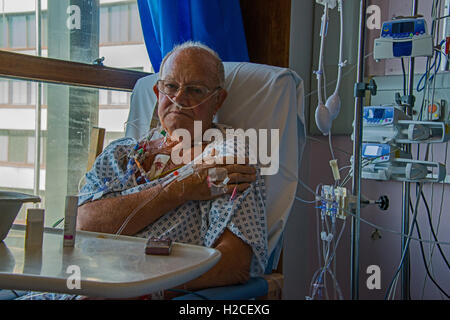 Patienten Tag nach Herz-Bypass-Operation erholt. Stockfoto