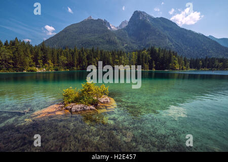 Erstaunlich sonnigen Sommertag auf dem Hintersee See in Österreichische Alpen, Europa. Stockfoto