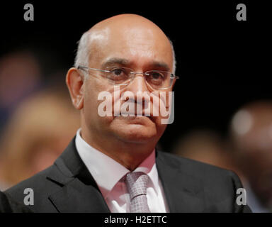 Liverpool, Vereinigtes Königreich. 27. September 2016. Keith Vaz Arbeitspartei Labour Party Conference 2016 der Acc Liverpool, Liverpool, England 27. September 2016 die Labour Party Konferenz 2016 an der Acc Liverpool, Liverpool, England-Credit: Allstar Bild Bibliothek/Alamy Live-Nachrichten Stockfoto