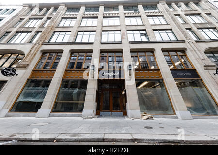 Hamburg, Deutschland. 27. Oktober 2016. Blick auf das Restaurant "Barefood Deli" der Schauspieler und Regisseur Til Schweiger in Hamburg, Deutschland, 27 Oktober 2016. Das Restaurant soll am 2. November 2016 eröffnet. © Dpa picture-Alliance/Alamy Live News Stockfoto