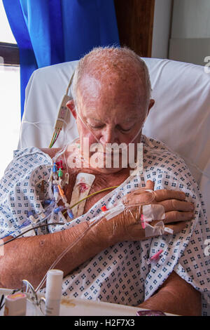 Patienten Tag nach Herz-Bypass-Operation erholt. Stockfoto