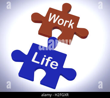 Arbeiten Sie Leben Puzzle zeigt Balance zwischen Arbeit und Entspannung Stockfoto