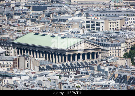 Luftaufnahme des L'Église De La Madeleine in Paris vom Eiffelturm aus gesehen Stockfoto