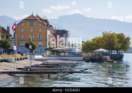 Vevey, Schweiz - 25. September 2016: Am Seeufer der Stadt Vevey, eine kleine Stadt am Ufer des Genfer Sees. Stockfoto