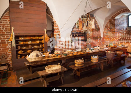 Polen, Marienburg Interieur, Festmahl im mittelalterlichen Kloster-Küche im Hochschloss, Ausstellung im museum Stockfoto