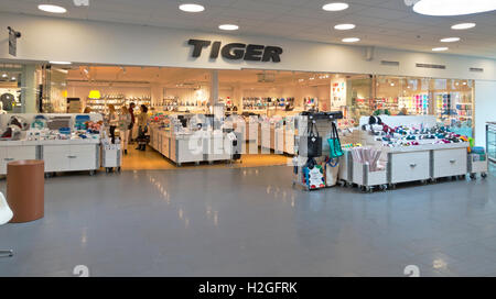 Tiger-Shop, dänische Sorte Store oder Preis Punkt Einzelhandelskette. Erste Filiale eröffnet in Kopenhagen 1995. Fliegende Tiger Kopenhagen. Stockfoto