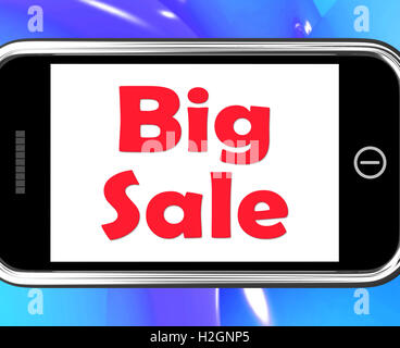 Big Sale On Phone zeigt Werbe Einsparungen speichern oder Rabatte Stockfoto