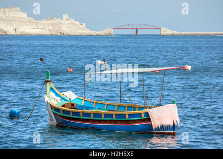 St. Elmo Wellenbrecher Bridge, Valletta, Malta Stockfoto