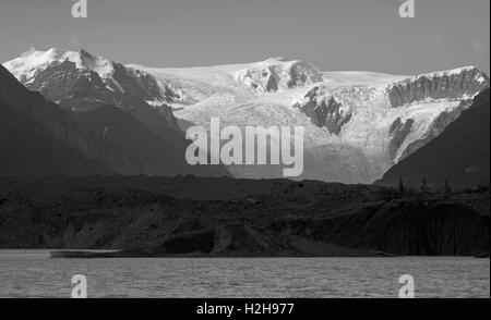 Die Sonne geht über der Wurzel-Gletscher in der Nähe von McCarthy, Alaska. Stockfoto