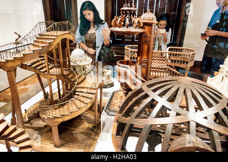 New York City, NY NYC, Manhattan, Upper East Side, Carnegie Mansion, Wahrzeichen, Cooper Hewitt, Design Museum, Ausstellungssammlung, Modelle, Staffeltreppe Stockfoto