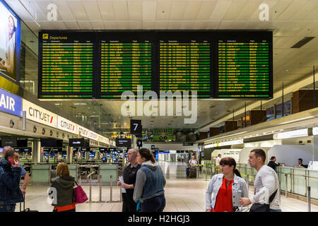 Liste Abflug an Bord Flughafen dublin Stockfoto