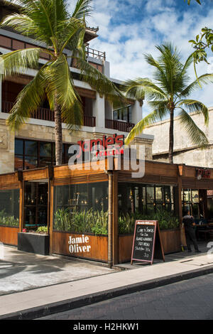 Indonesien, Bali, Kuta, Jalan Pantai Kuta, Jamie Oliver, Jamie es Italienisches Restaurant Stockfoto