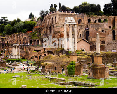 Forum romanum - Rom, Italien Stockfoto