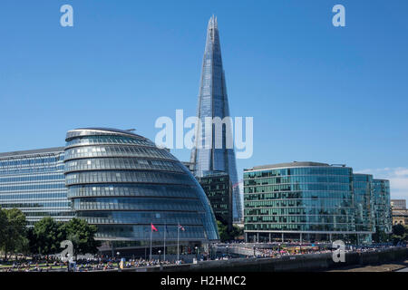 England, London, South Bank Skyline, mit Shard & Rathaus Stockfoto