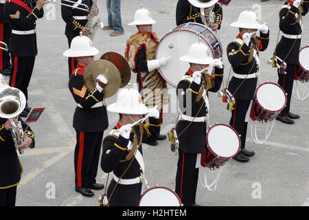 Königliche Marine Band Paraden mit Musik Stockfoto