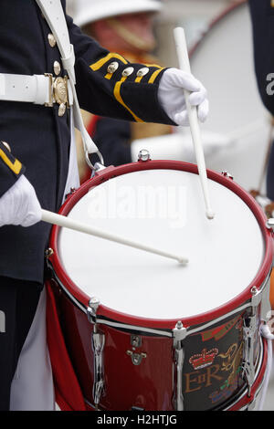 Königliche Marine Band Paraden mit Musik Stockfoto