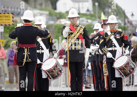 Königliche Marine Band Paraden mit Musik Stockfoto