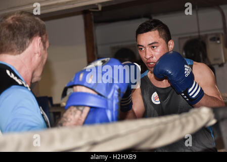 Auckland, Neuseeland. 29. Sep, 2016. John Parker ist in Trainingseinheit nach der Pressekonferenz. John Parker ist Joseph Parkers Bruder und sein Profidebüt auf der Karte. © Shirley Kwok/Pacific Press/Alamy Live-Nachrichten Stockfoto
