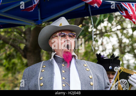 Die Middlewich Stadtausrufer Teilnahme am Huddersfield jährliche Stadtausrufer Wettbewerb 2016 Stockfoto