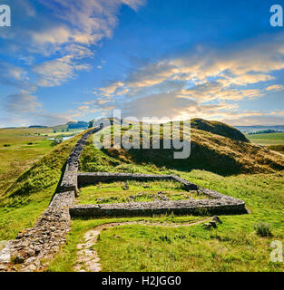 Ein Hadrian Wall Milecastle Fort in der Nähe von Houseteads römisches Kastell, Vercovicium, A UNESCO World Heritage Site, Northumberland, England Stockfoto