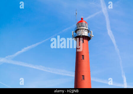 Gusseisen hohen Leuchtturm der Nordseehafen IJmuiden, Nordholland, Niederlande Stockfoto