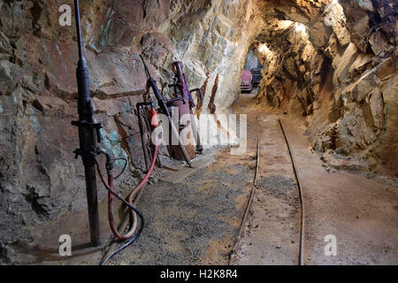 Alten Colorado Goldmine mit Vintage-Bohrern Stockfoto