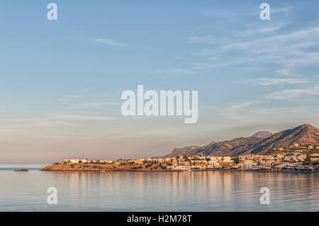 Einen herrlichen Sonnenaufgang auf Makrygialos auf der griechischen Insel Kreta. Stockfoto